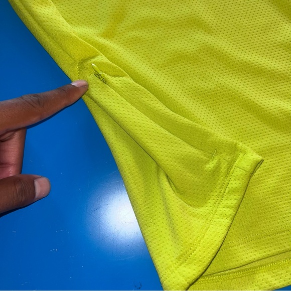 Umbro lime green running quarter zip - Picture 4 of 5
